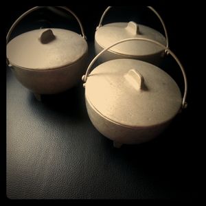 Vintage chowder pots